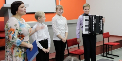 Воспитанники музыкальной школы выступили  перед пациентами детской больницы